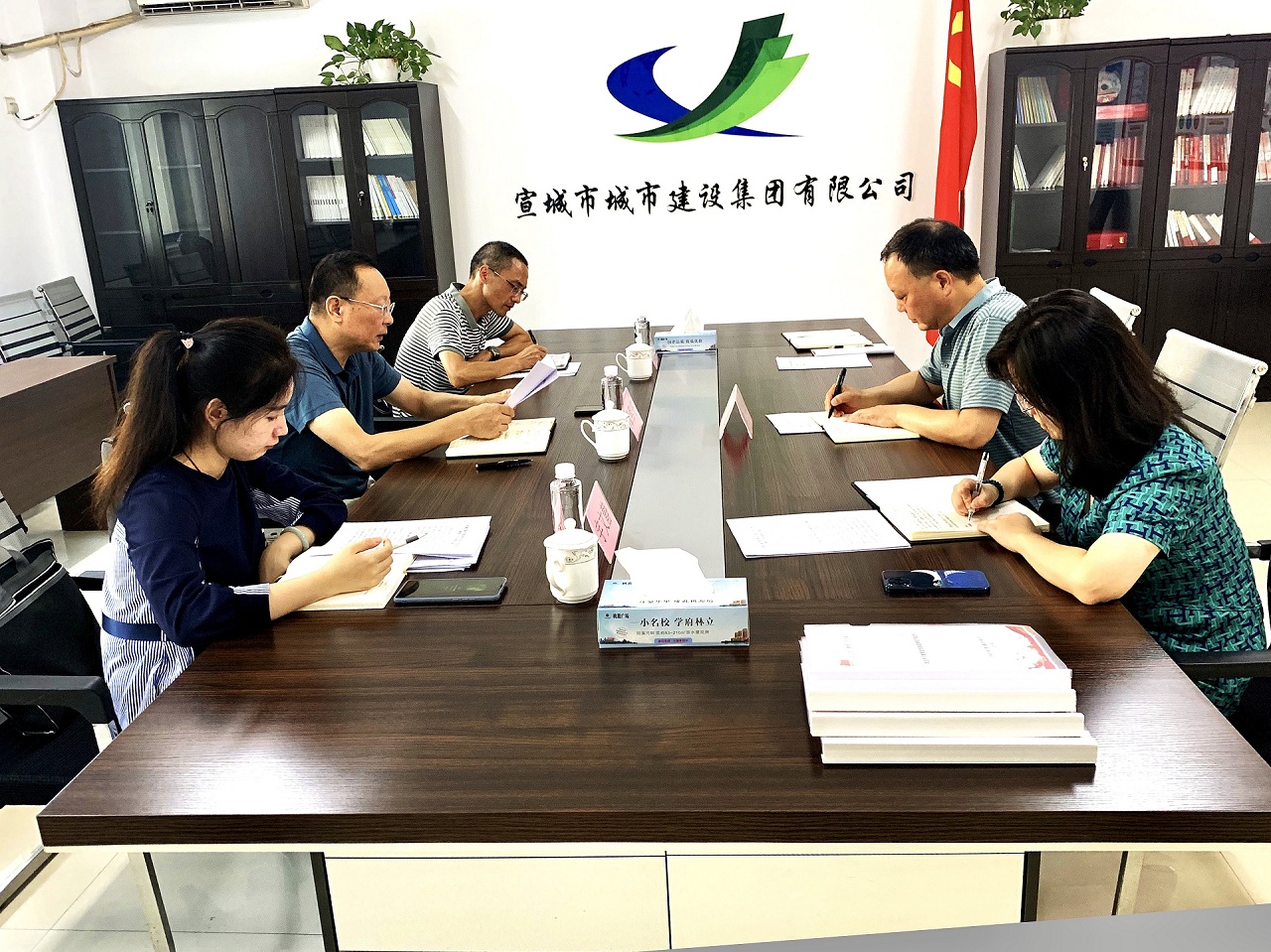 73efc7bbb5de07eb9d179b1b0d43690b.jpg b4ff0e135c23e9a9720a695ccc88f49.jpg